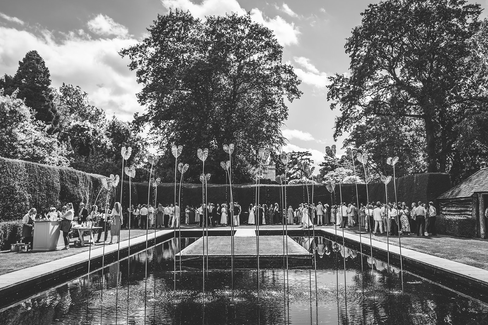 Beautiful Cotswolds wedding celebration at Kiftsgate Court Gardens